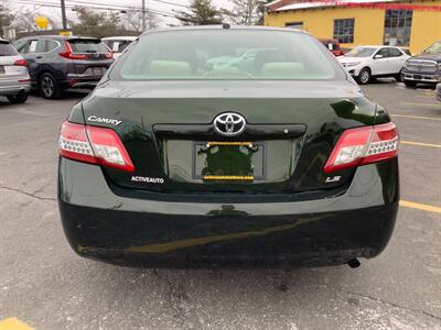 2011 Toyota Camry LE   - Photo 6 - Hatboro, PA 19040