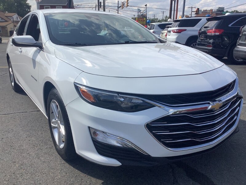 2019 Chevrolet Malibu LS Fleet - Photo 2 - Hatboro, PA 19040