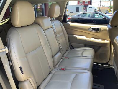 2019 Nissan Pathfinder SL - Photo 15 - Hatboro, PA 19040