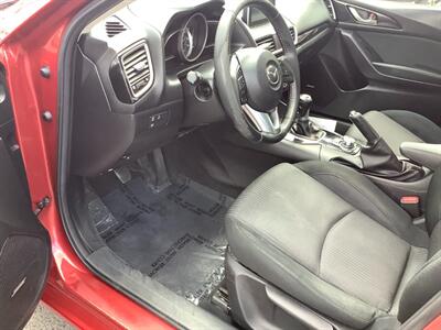 2015 Mazda Mazda3 i Touring - Photo 10 - Hatboro, PA 19040
