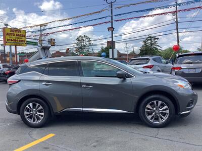 2017 Nissan Murano SV   - Photo 8 - Hatboro, PA 19040