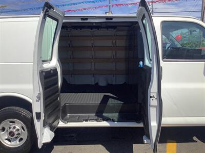 2023 GMC Savana 2500   - Photo 13 - Hatboro, PA 19040