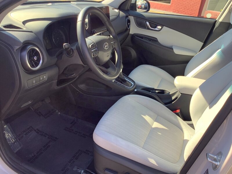 2023 Hyundai KONA SEL - Photo 11 - Hatboro, PA 19040