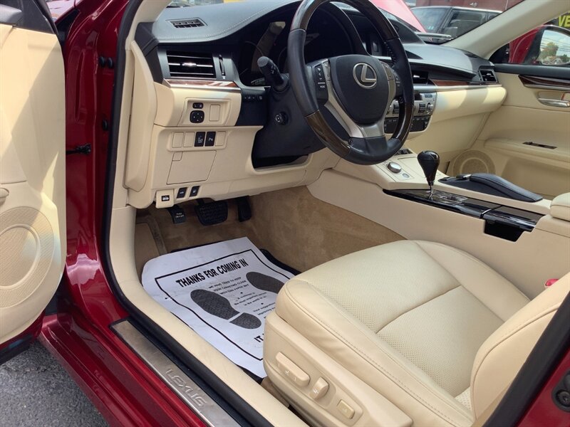 2014 Lexus ES 350 - Photo 10 - Hatboro, PA 19040