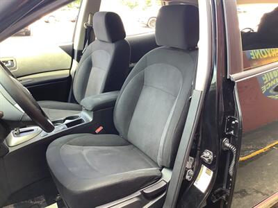 2012 Nissan Rogue S   - Photo 11 - Hatboro, PA 19040