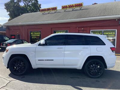 2019 Jeep Grand Cherokee Laredo   - Photo 4 - Hatboro, PA 19040