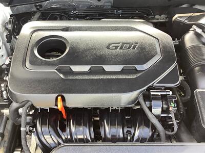 2015 Hyundai SONATA Limited   - Photo 9 - Hatboro, PA 19040