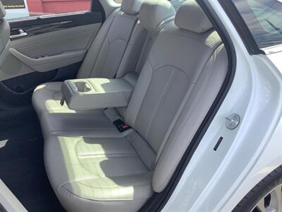 2015 Hyundai SONATA Limited   - Photo 12 - Hatboro, PA 19040
