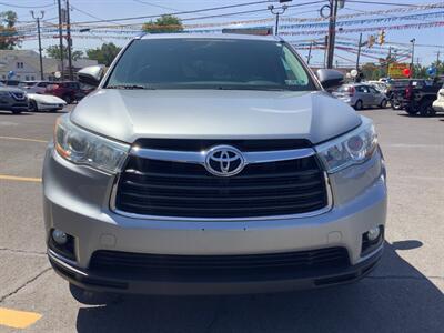 2015 Toyota Highlander XLE - Photo 2 - Hatboro, PA 19040