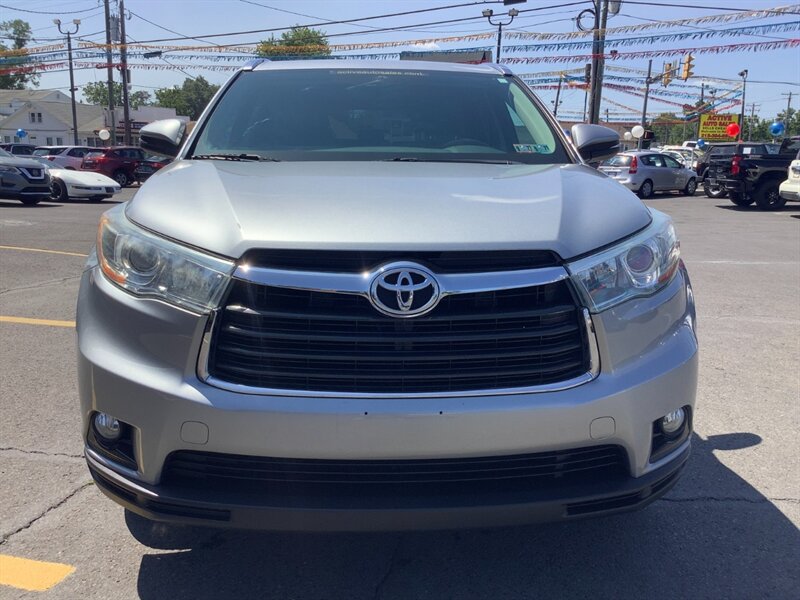 2015 Toyota Highlander XLE - Photo 2 - Hatboro, PA 19040