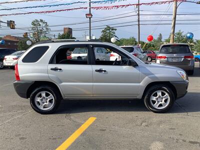 2007 Kia Sportage LX   - Photo 8 - Hatboro, PA 19040