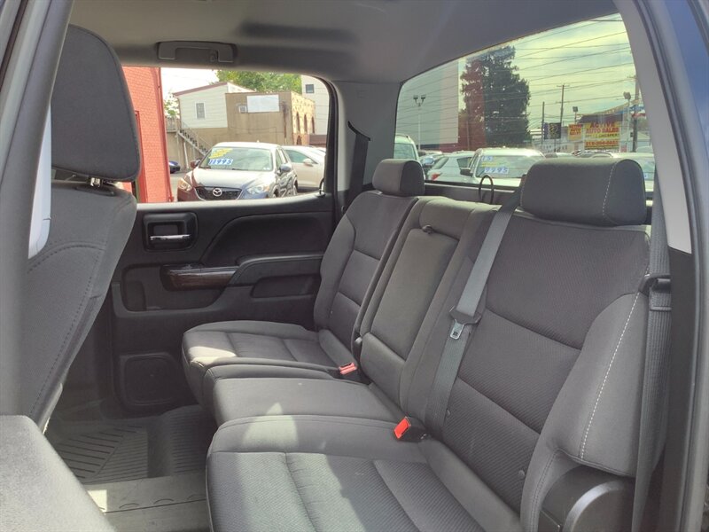 2018 GMC Sierra 2500 SLE - Photo 12 - Hatboro, PA 19040
