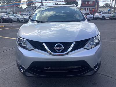 2017 Nissan Rogue Sport SV   - Photo 2 - Hatboro, PA 19040