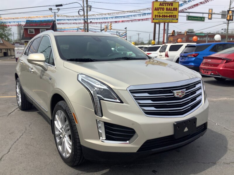 2017 Cadillac XT5 Premium Luxury  