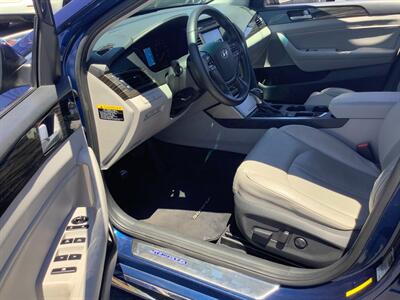 2017 Hyundai SONATA Limited   - Photo 11 - Hatboro, PA 19040