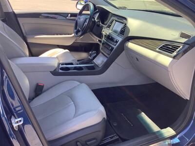 2017 Hyundai SONATA Limited   - Photo 17 - Hatboro, PA 19040