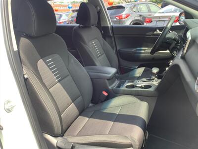 2020 Kia Sportage LX - Photo 16 - Hatboro, PA 19040