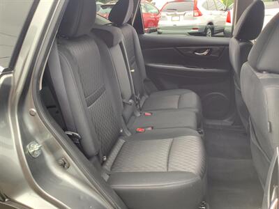 2018 Nissan Rogue SV   - Photo 14 - Hatboro, PA 19040