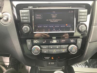 2018 Nissan Rogue SV   - Photo 20 - Hatboro, PA 19040