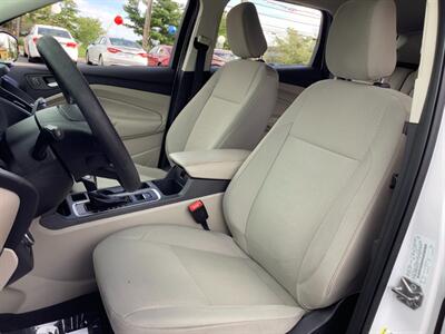 2019 Ford Escape SE - Photo 10 - Hatboro, PA 19040