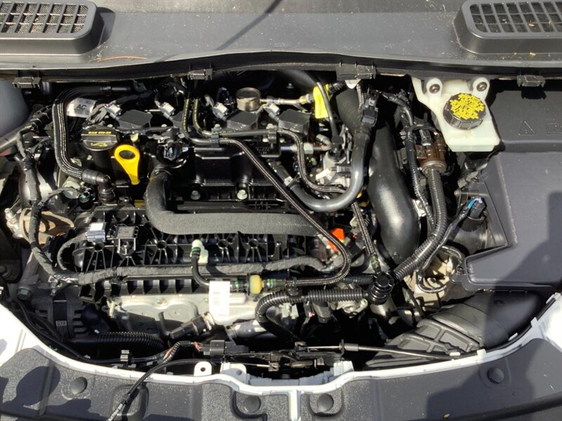 2019 Ford Escape SE - Photo 9 - Hatboro, PA 19040