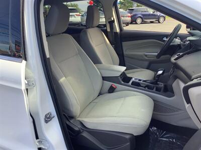 2019 Ford Escape SE - Photo 16 - Hatboro, PA 19040