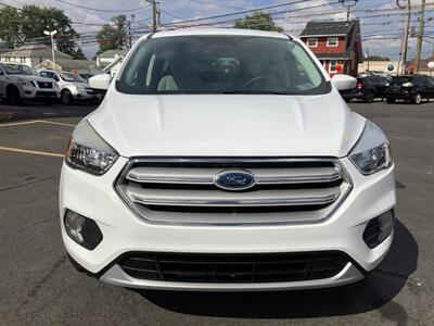 2019 Ford Escape SE - Photo 2 - Hatboro, PA 19040