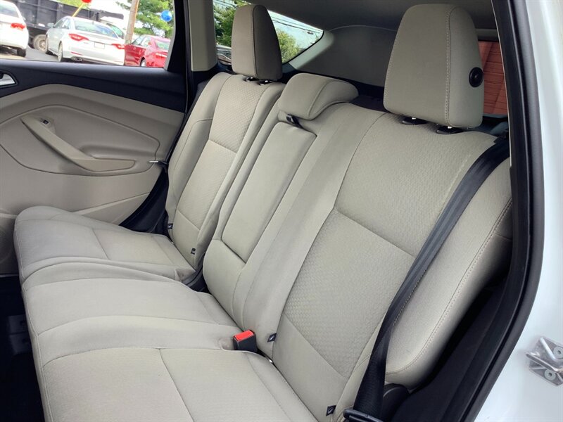 2019 Ford Escape SE - Photo 12 - Hatboro, PA 19040