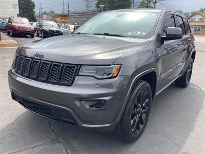 2020 Jeep Grand Cherokee Altitude   - Photo 3 - Hatboro, PA 19040