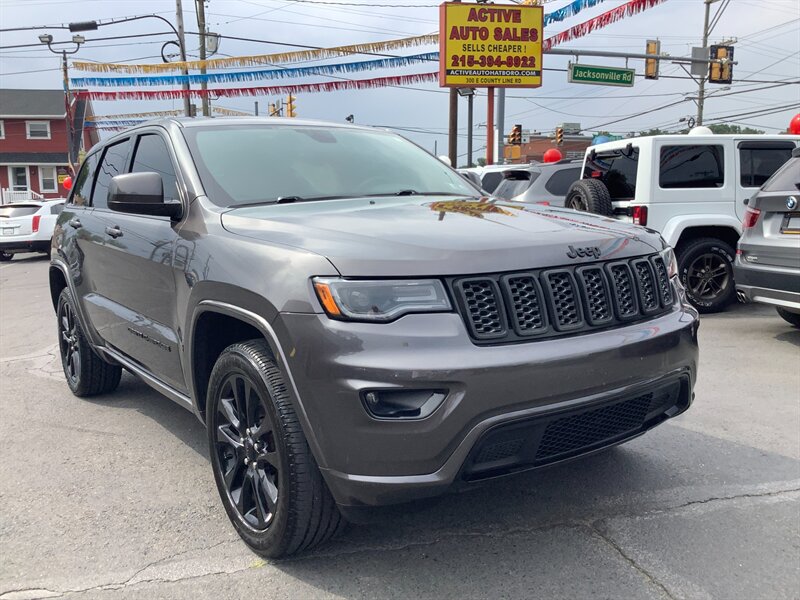2020 Jeep Grand Cherokee Altitude  