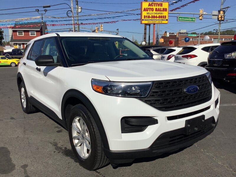 2021 Ford Explorer   - Photo 1 - Hatboro, PA 19040