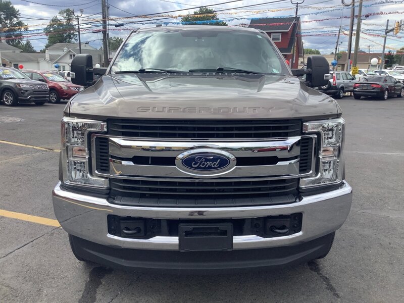 2018 Ford F-250 Super Duty XLT - Photo 2 - Hatboro, PA 19040