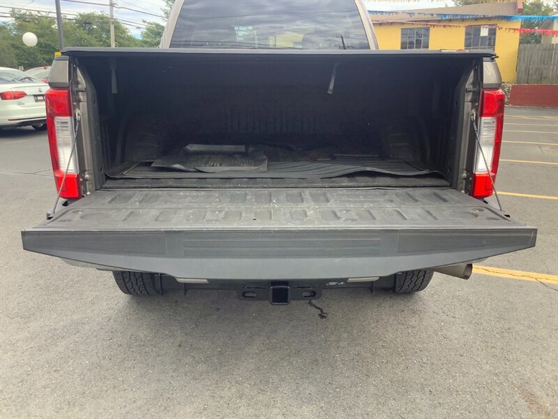 2018 Ford F-250 Super Duty XLT - Photo 15 - Hatboro, PA 19040