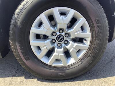 2022 Nissan Frontier SV   - Photo 18 - Hatboro, PA 19040