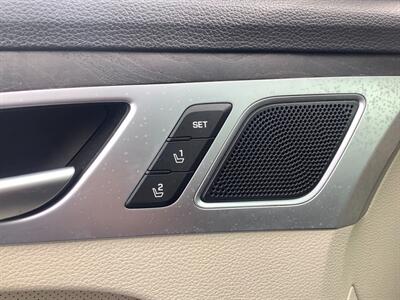 2015 Hyundai Genesis 3.8L - Photo 25 - Hatboro, PA 19040