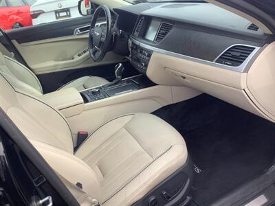 2015 Hyundai Genesis 3.8L - Photo 15 - Hatboro, PA 19040