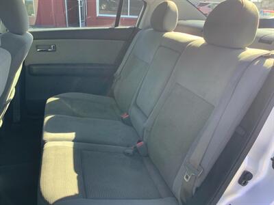 2010 Nissan Sentra 2.0 - Photo 13 - Hatboro, PA 19040