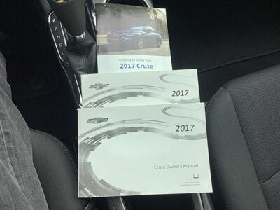 2017 Chevrolet Cruze LT Auto - Photo 25 - Hatboro, PA 19040