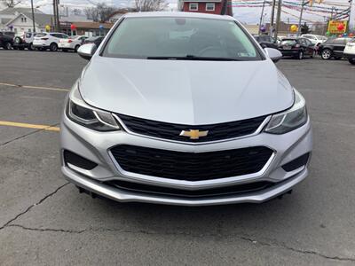 2017 Chevrolet Cruze LT Auto - Photo 2 - Hatboro, PA 19040