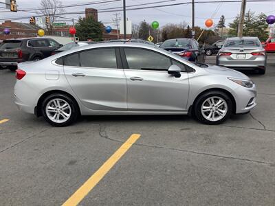 2017 Chevrolet Cruze LT Auto - Photo 8 - Hatboro, PA 19040