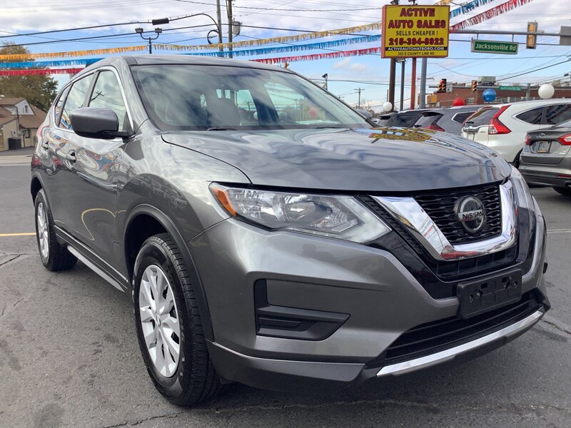2018 Nissan Rogue S   - Photo 1 - Hatboro, PA 19040