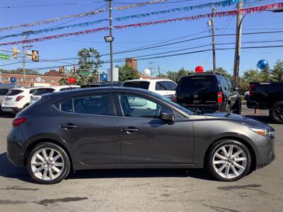 2017 Mazda Mazda3 Touring 2.5   - Photo 8 - Hatboro, PA 19040
