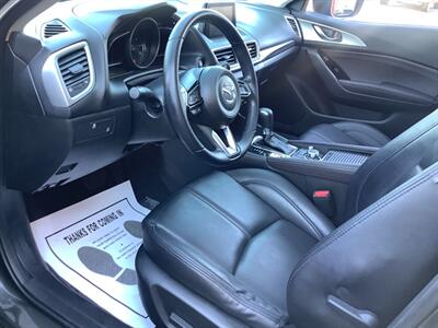 2017 Mazda Mazda3 Touring 2.5   - Photo 11 - Hatboro, PA 19040