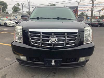 2011 Cadillac Escalade Luxury   - Photo 2 - Hatboro, PA 19040