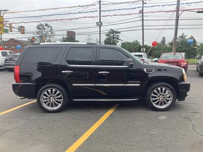 2011 Cadillac Escalade Luxury   - Photo 8 - Hatboro, PA 19040