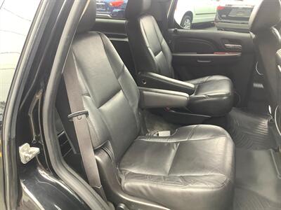 2011 Cadillac Escalade Luxury   - Photo 16 - Hatboro, PA 19040