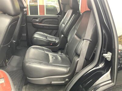 2011 Cadillac Escalade Luxury   - Photo 12 - Hatboro, PA 19040