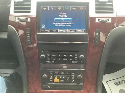 2011 Cadillac Escalade Luxury   - Photo 23 - Hatboro, PA 19040