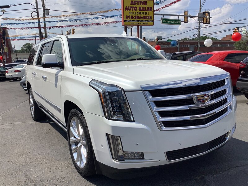 2019 Cadillac Escalade ESV Platinum  