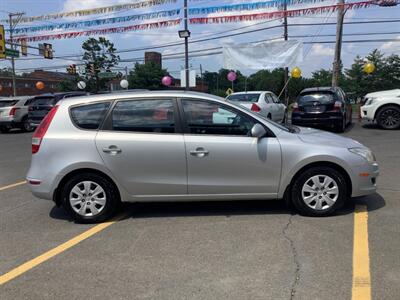 2011 Hyundai ELANTRA Touring GLS   - Photo 8 - Hatboro, PA 19040